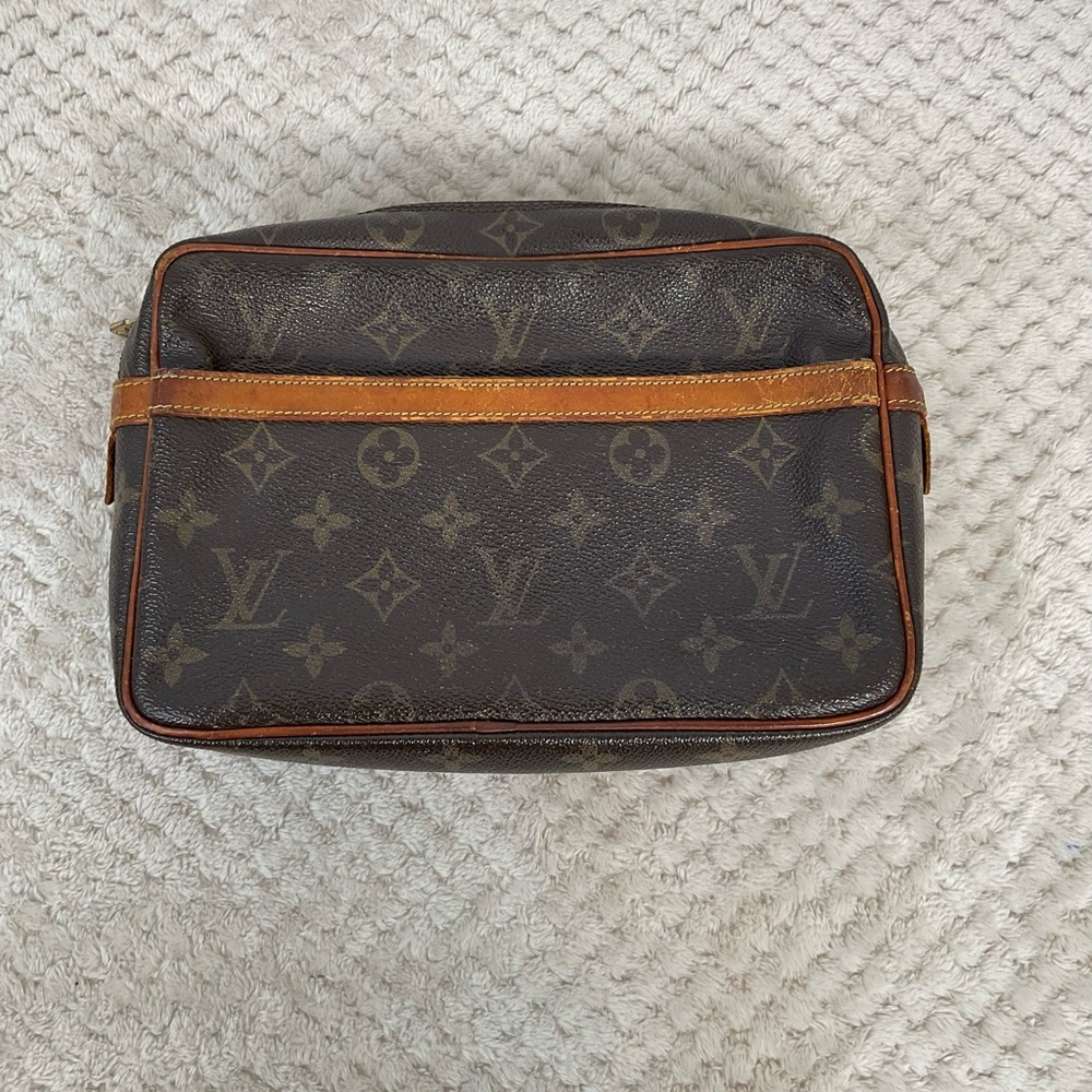 Louis Vuitton Monogram Compeigne Clutch